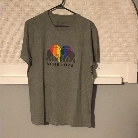 Banana Republic More Love Pride T-Shirt (NWOT) - Picture 4 of 6